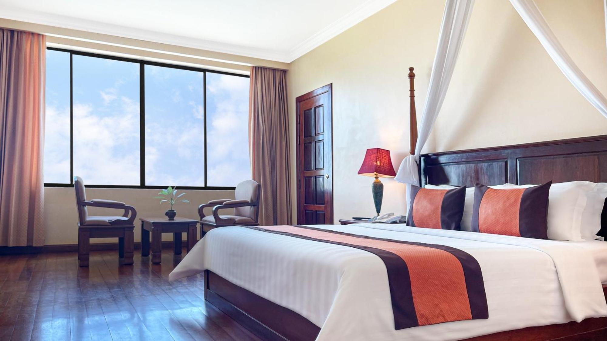 Pacific Hotel & Spa Siem Reap Esterno foto