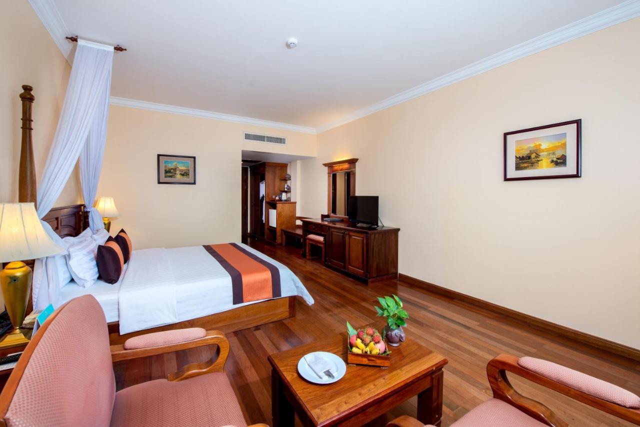 Pacific Hotel & Spa Siem Reap Esterno foto